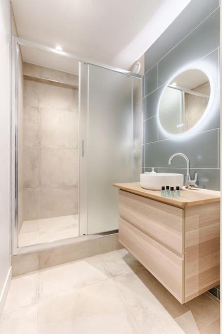 Apartmán Mykeypers - Chic & Elegant Flat 2Br/6P- Republique Paříž Exteriér fotografie